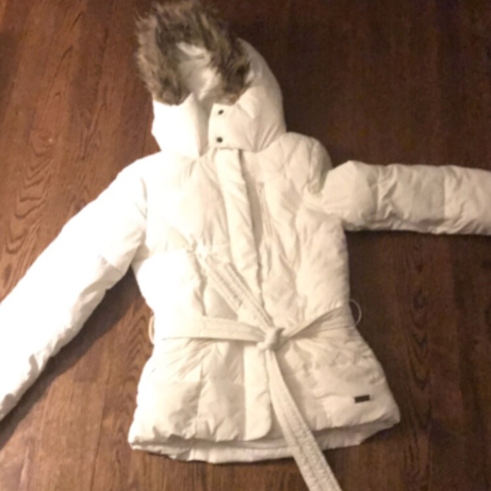 White puff coat